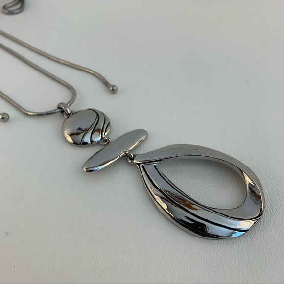 Chico’s Silver-tone Necklace with Earrings - Picture 3 of 4